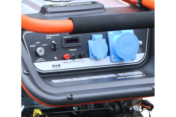 Бензиновый генератор Zongshen KB 9000 E для дома фото