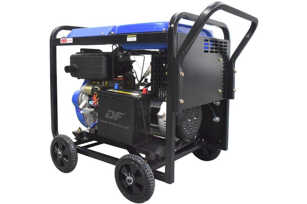 Дизельный сварочный генератор ТСС DGW 7.0/250ED-R3 026497 2-х тактный фото