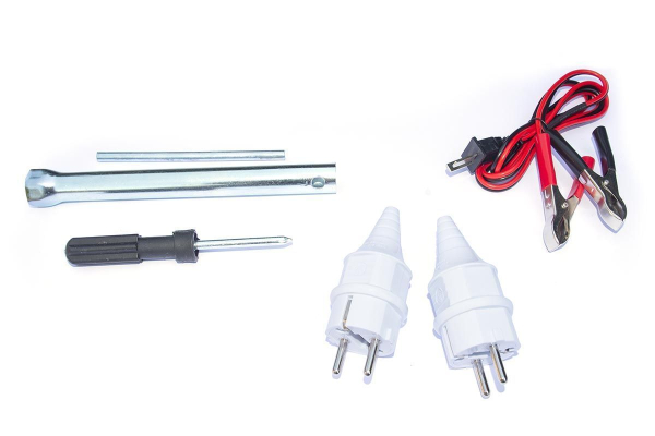 Бензиновый инверторный генератор ТСС SGG 2000Si для дачи фото